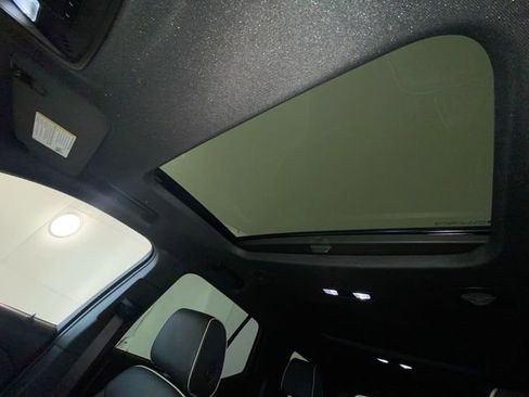 Certified 2023 Chevrolet Traverse Premier w/ Redline Edition AWD/4WD image 46