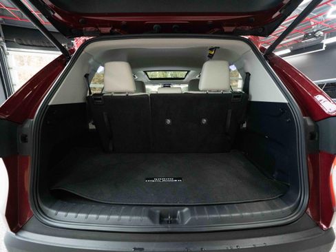 Used 2024 Toyota Grand Highlander XLE image 28