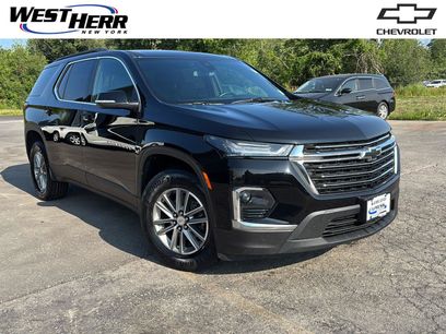 Used 2023 Chevrolet Traverse LT