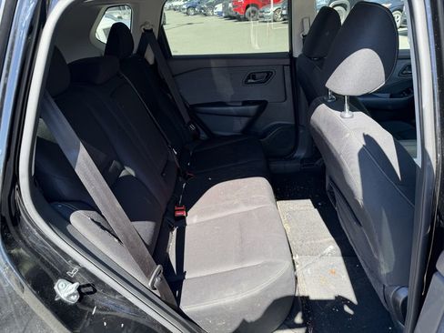 Certified 2023 Nissan Rogue S image 7