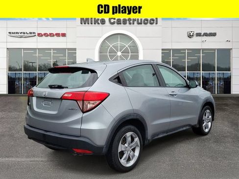 Used 2018 Honda HR-V LX image 4