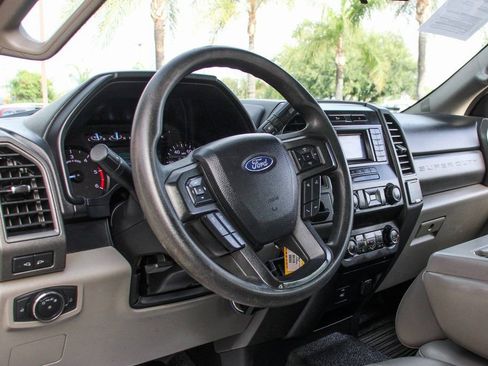 Used 2021 Ford F550 2WD Crew Cab Super Duty image 17
