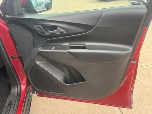 Used 2020 Chevrolet Equinox LT image 52