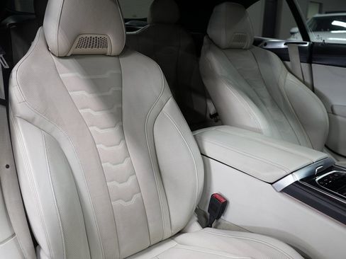 Used 2020 BMW 840i Convertible w/ M Sport Package RWD image 18