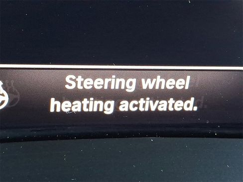 Used 2020 BMW X6 xDrive40i w/ Executive Package image 26