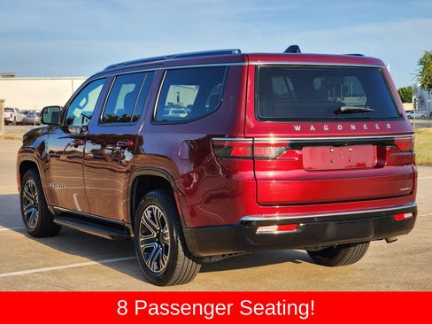 Used 2024 Jeep Wagoneer Series II w/ Flexible Seating Group AWD/4WD image 4
