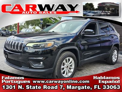 Used 2019 Jeep Cherokee Latitude w/ Popular Appearance Group