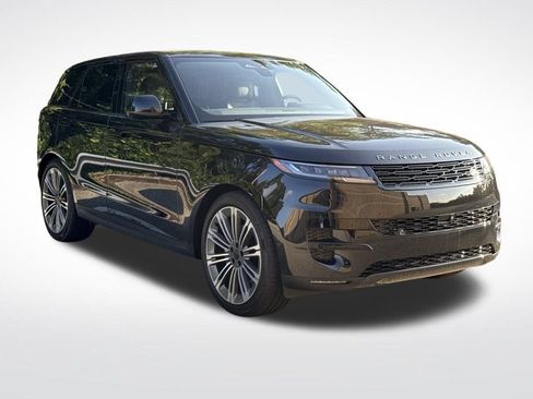 Used 2026 Land Rover Range Rover Sport SE AWD/4WD image 3
