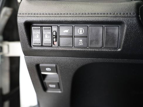 Used 2023 Honda Odyssey Sport image 24