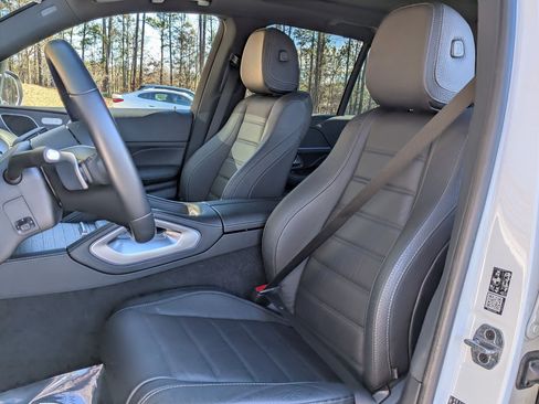 Certified 2024 Mercedes-Benz GLE 450 4MATIC w/ AMG Line Exterior image 17