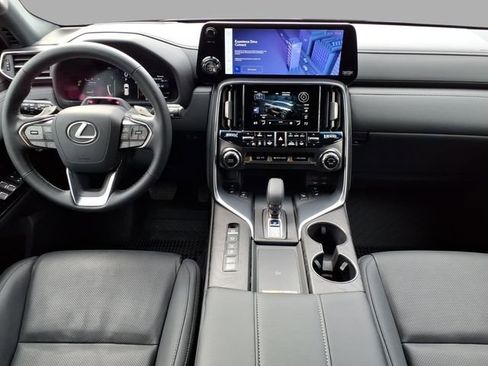 Used 2025 Lexus LX 700h Overtrail w/ Accessory Package (Z1) image 9