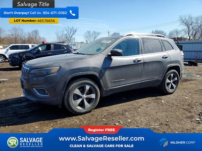 Used 2019 Jeep Cherokee Limited w/ Technology Group