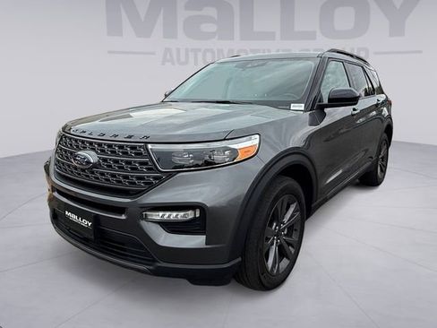 Used 2023 Ford Explorer XLT w/ Equipment Group 202A AWD/4WD image 1
