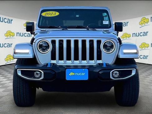 Used 2023 Jeep Wrangler Unlimited Sahara w/ Cold Weather Group AWD/4WD image 2