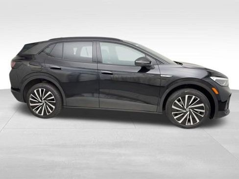 Certified 2024 Volkswagen ID.4 Pro AWD/4WD image 10