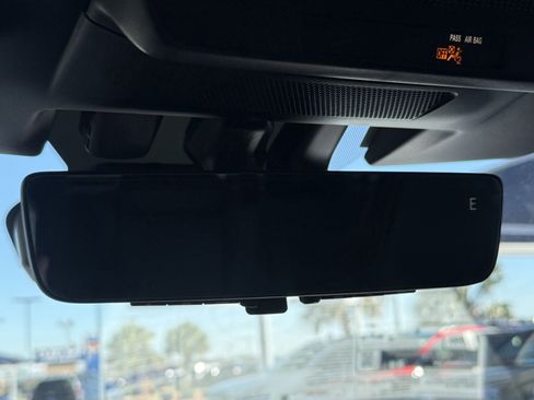 New 2026 Subaru Outback Touring XT image 33