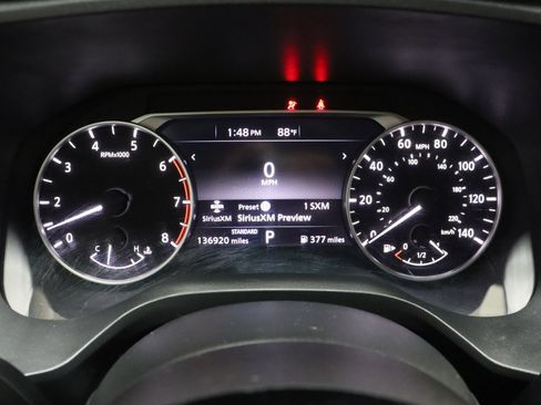 Used 2021 Nissan Rogue SV image 38