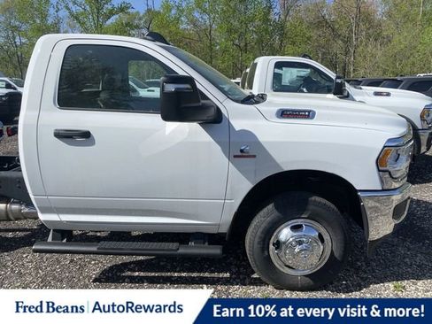 New 2024 RAM 3500 Tradesman image 3