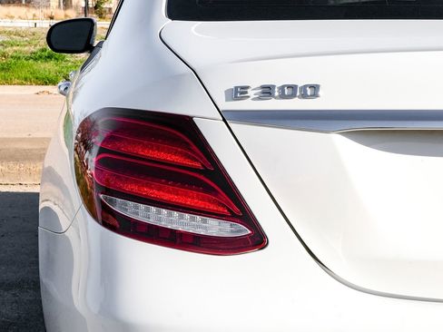 Used 2017 Mercedes-Benz E 300 image 50
