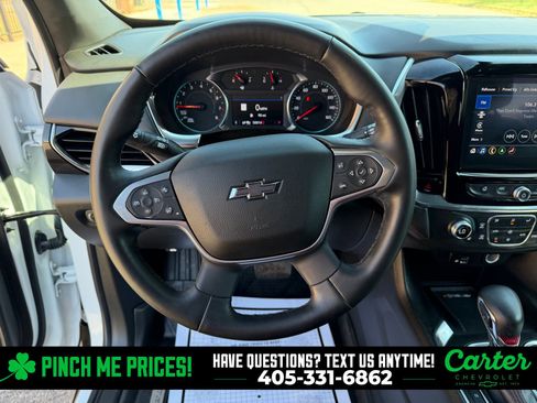 Used 2023 Chevrolet Traverse RS w/ LPO, Floor Liner Package image 5