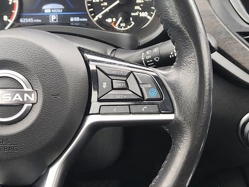 Used 2024 Nissan Altima 2.5 SV w/ SV Premium Package FWD image 29