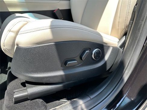 Used 2024 Genesis GV70 2.5T image 20