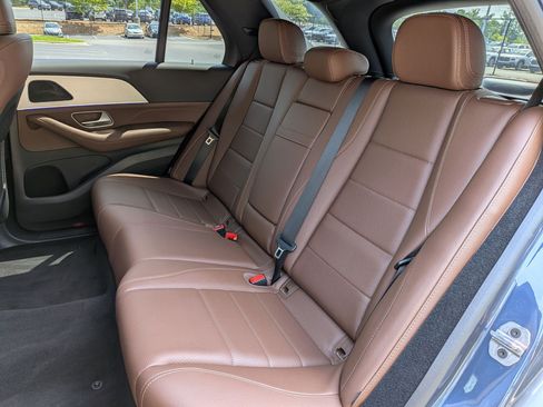 Certified 2024 Mercedes-Benz GLE 350 4MATIC w/ AMG Line Exterior image 33