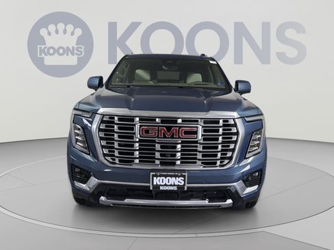 New 2026 GMC Yukon XL Denali w/ Denali Reserve Package AWD/4WD image 11