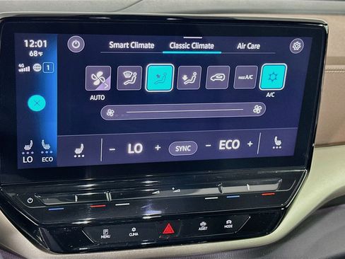 Used 2023 Volkswagen ID.4 Pro RWD image 24