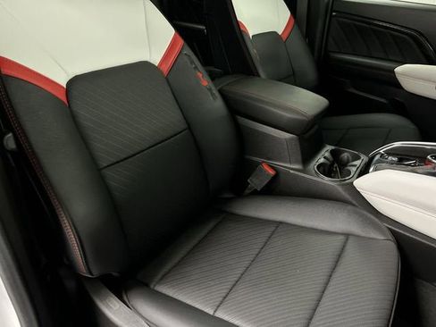 Certified 2024 GMC Canyon AT4X image 29