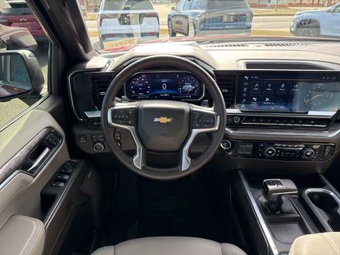 Certified 2024 Chevrolet Silverado 1500 LTZ w/ LTZ Premium Package image 18