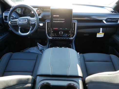 New 2026 GMC Yukon Elevation w/ LPO, Floor Liner Package image 6