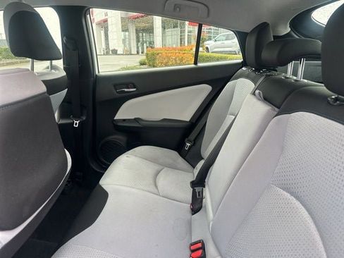 Used 2022 Toyota Prius LE AWD/4WD image 14