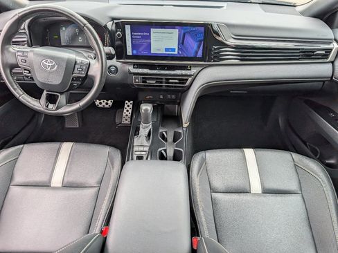 Used 2025 Toyota Camry SE w/ Multimedia Upgrade Package FWD image 4