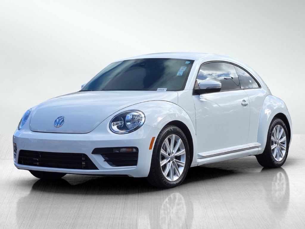 Used 2018 Volkswagen Beetle 2.0T S FWD image 9