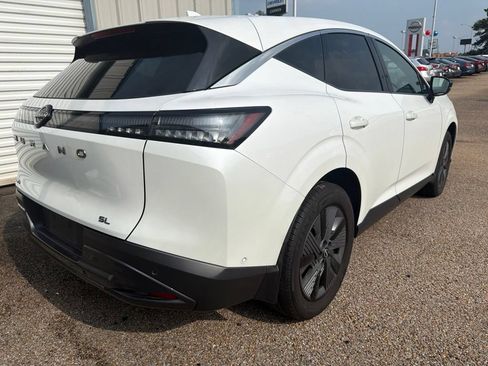 Used 2025 Nissan Murano SL AWD/4WD image 3