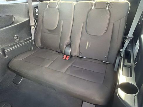 Certified 2022 Ford Explorer XLT image 19