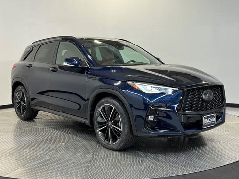 Used 2023 INFINITI QX50 Sport image 2