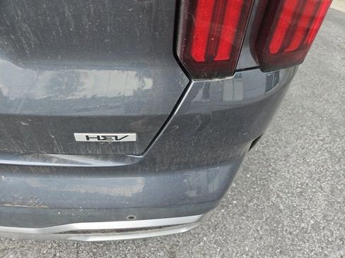 Used 2023 Kia Sorento SX Prestige w/ Panoramic Sunroof Package image 5