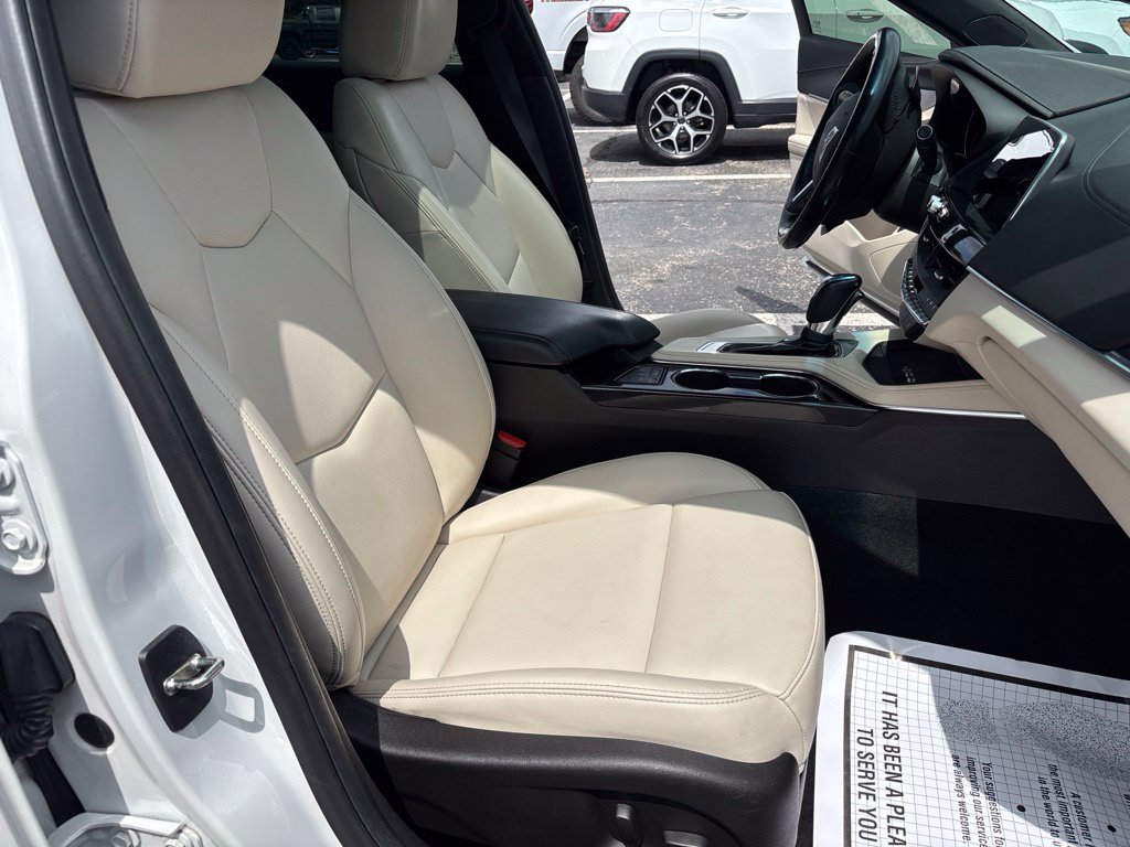 Used 2020 Cadillac CT4 Luxury w/ Sun And Sound Package RWD image 38