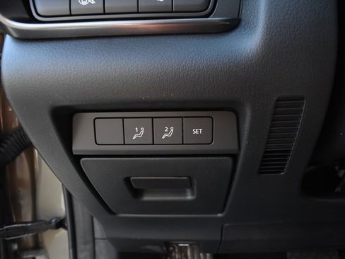 New 2025 MAZDA CX-30 Carbon image 16