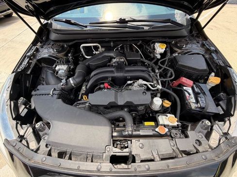 Used 2019 Subaru Outback 2.5i Limited AWD/4WD image 8