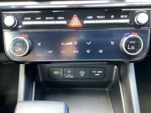 Used 2025 Hyundai Santa Cruz SEL FWD image 22