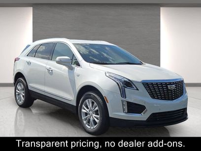 New 2025 Cadillac XT5 Luxury