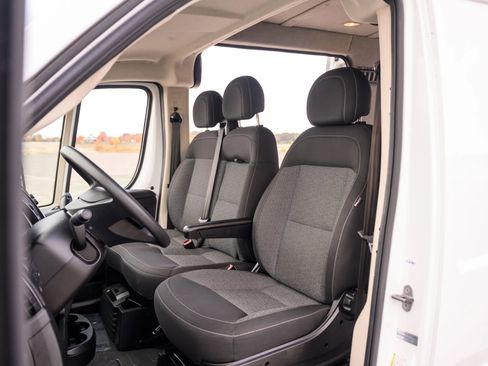 Used 2018 RAM ProMaster 2500 image 38