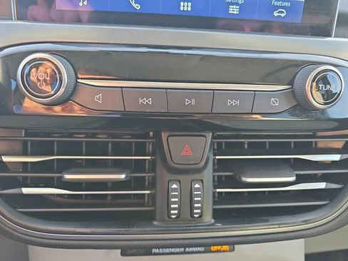 Used 2025 Ford Escape Active w/ Cold Weather Package image 29