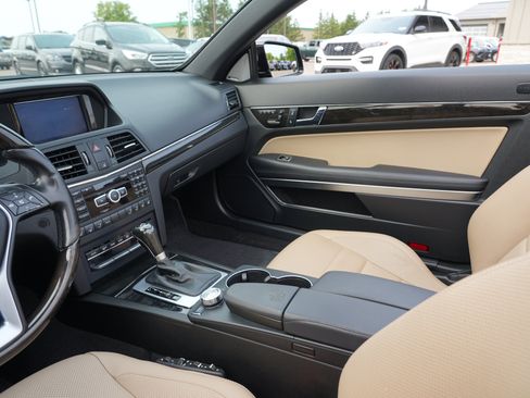 Used 2013 Mercedes-Benz E 550 Cabriolet image 18