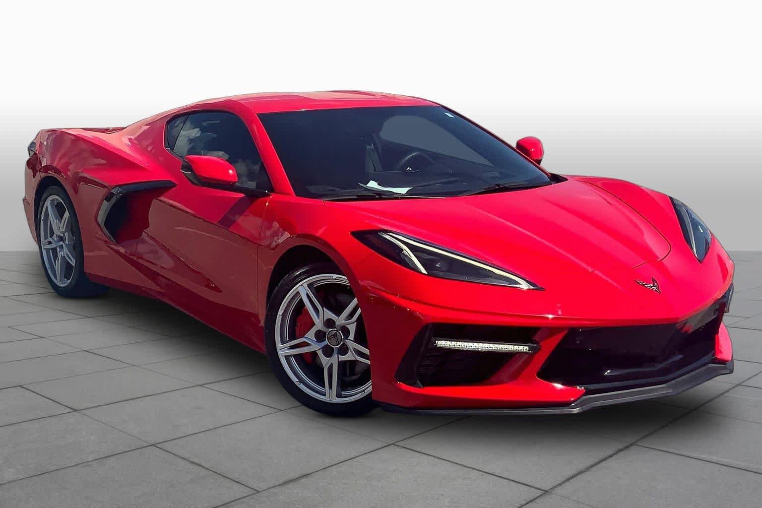 Used 2023 Chevrolet Corvette Stingray Preferred Cpe w/ Z51 Performance Package RWD image 3