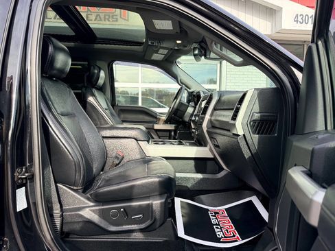 Used 2019 Ford F450 Lariat w/ Lariat Ultimate Package image 36