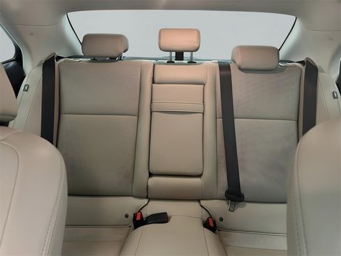 Used 2020 Lexus IS 300 image 12